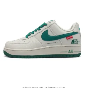 Nike Air Force 1 '07 Low Top Casual Sneakers with Cushioning