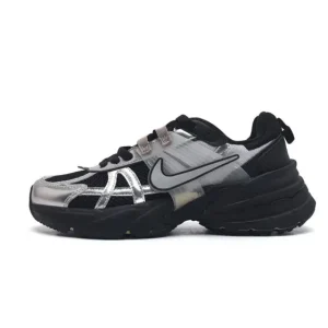 Nike Pegasus V2K Run Retro Running Shoes