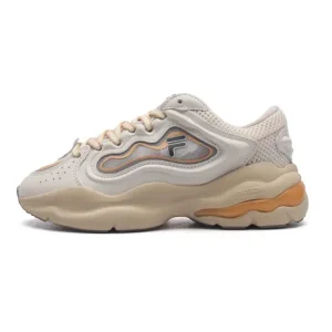 Fila Fusion Thick Sole Retro Style Street Fashion Sneakers