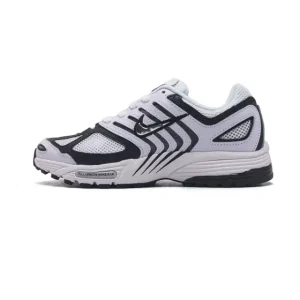 Nike Air Pegasus 2K5 Retro Running Shoe