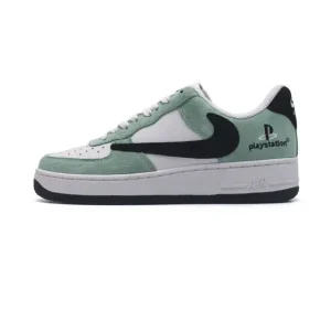 Nike Air Force 1 '07 Low Top Sneaker