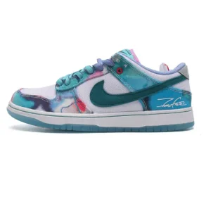 Nike SB Dunk Low Skateboarding Shoes with Zoom Air Cushioning