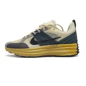 Nike Lunar Roam Men's and Women's Lifestyle Shoes for Everyday Comfort