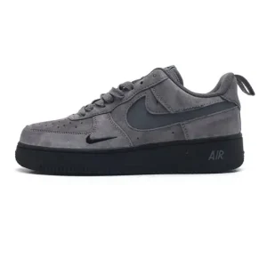 Nike Air Force 1 '07 Low Top Sneaker