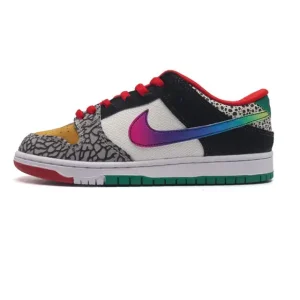 Nike SB Dunk Low Skateboarding Shoes