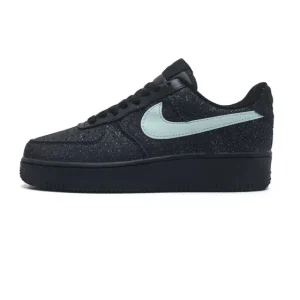 Nike Air Force 1 '07 Low Top Sneaker