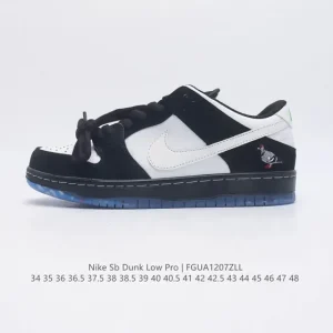 Nike SB Dunk Low Pro Skateboarding Shoes for Men and Women - Classic Retro Style with Zoom Air Cushioning
