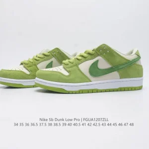 Nike SB Dunk Low Pro Skateboarding Shoes - Bq6817