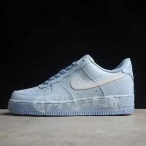 Nike Air Force 7 Low Snow Vintage Sneaker