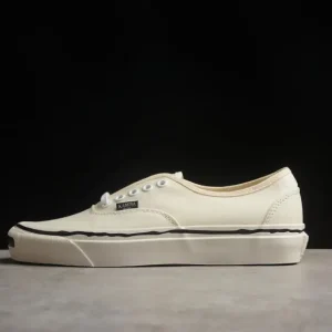 Kamiya X Vulcanize Sneaker 23Aw Mihara Yasuhiro Dissolution Cream White