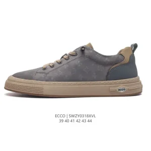 ECCO Men's Casual Sneakers - Lightweight Breathable Lace-Up Shoes