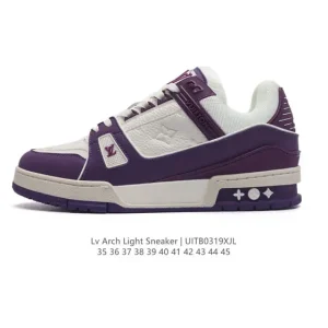 Louis Vuitton Trainer Low Fashion Sneaker with Thick Sole and 3D Logo