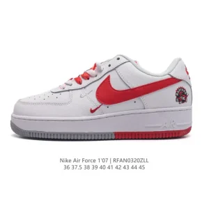 Nike Air Force 1 '07 Low Top Sneaker
