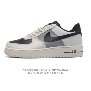 Nike Air Force 1 '07 Low Top Sneaker