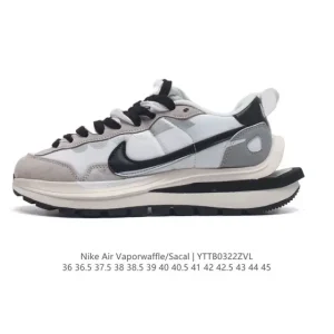 Nike Sacai Vaporwaffle 3.0 Collaboration Sneakers with Double Layer Sole