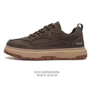 ECCO Men's Casual Sneakers - Lightweight Breathable Lace-Up Shoes