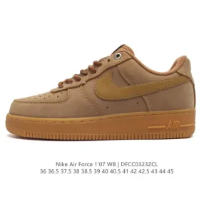 Nike Air Force 1 '07 Low Top Sneakers