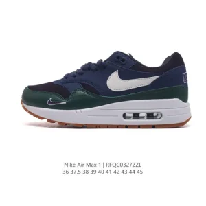 Nike Patta Air Max Monarch Sneakers