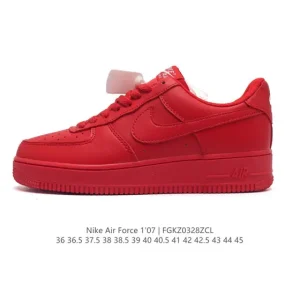 Nike Air Force 1 '07 Low Top Sneakers