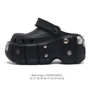 Balenciaga Men's and Women's Thick Sole Elevated Closed-Toe Slides Sandals Beach Shoes Runway New Model Hole Shoes Casual Slides