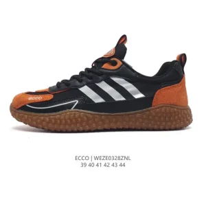 ECCO Men's White Leather Casual Sneakers - Breathable & Lightweight