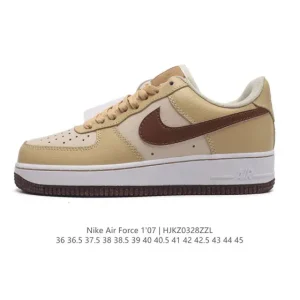 Nike Air Force 1 '07 Low Top Sneaker
