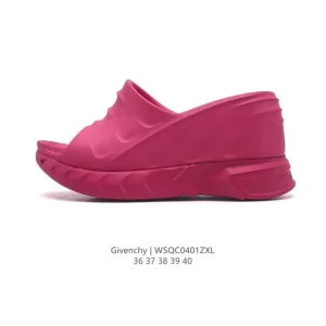 Givenchy Women's Chunky Heel Summer Slide Sandals with Logo