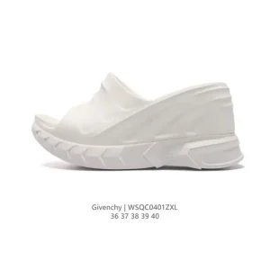 Givenchy Women's Chunky Heel Summer Slide Sandals with Logo