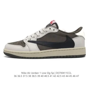 Jordan Air 1 Low OG Military Blue Reverse Swoosh