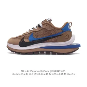 Nike Sacai Vaporwaffle Chukka Sneaker in Sail and Light Bone