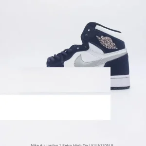 Nike Air Jordan 1 Retro High OG Basketball Shoes