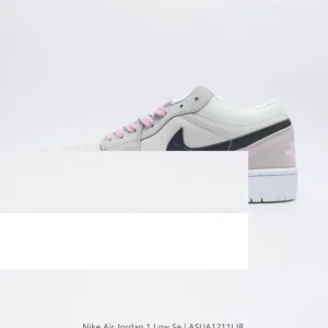 Jordan Air Low AJ1 Low Top Sneakers