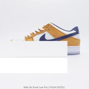 Nike SB Dunk Low Pro Skateboarding Shoes - Classic Retro Style for Men & Women