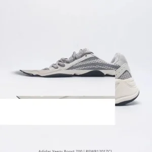Adidas Yeezy Boost 700 3M Vintage Sneaker