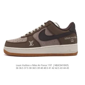 Nike Air Force 1 '07 Low White Leather Sneakers