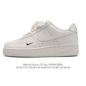 Nike Air Force 1 '07 Low White Sneakers