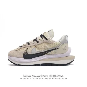 Nike Sacai Vaporwaffle 3.0 Collaboration Sneakers