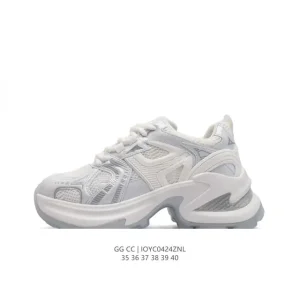 Golden Goose Dad-Star Leather Sneakers in Off-White