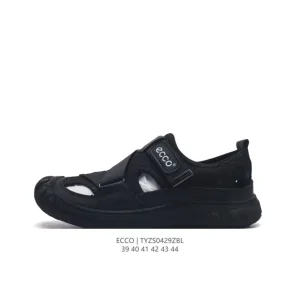 ECCO Men's Packaged Toe Summer Sandals - Casual Beach Shoes