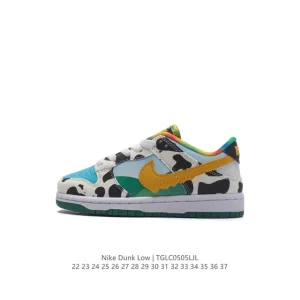 Nike SB Dunk Low Kids Skateboarding Shoes with Zoom Air Cushioning