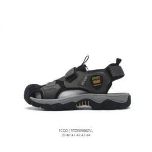 ECCO Bialystok Men's Adjustable Sandal for Beach and Outdoor