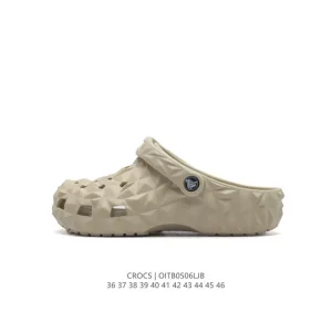 Crocs Unisex Thick Sole Platform Sandals for Men and Women