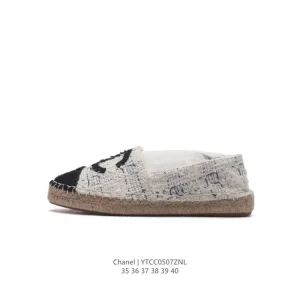 Chanel Classic Two-Tone Espadrille Flat Shoes with Double C Logo