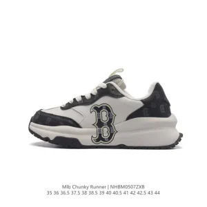 MLB Chunky Runner Liner 2023 New York Yankees Low Top Sneakers