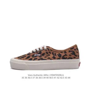 Vans Authentic Era 44 Dx Low Top Canvas Skate Shoes for Men and Women
