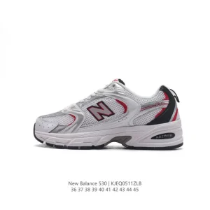 New Balance 530 Retro Running Shoe in Grey and Silver