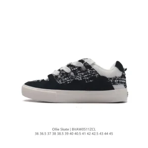 Ollie Skate Bread Shoes Ice Blue Low Top Skateboarding Shoes for Men and Women