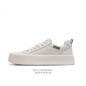 ECCO Men's Casual Sneakers with Thick Sole and Breathable Design