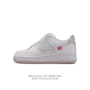Nike Air Force 1 '07 Low White Leather Sneakers with Air Cushion