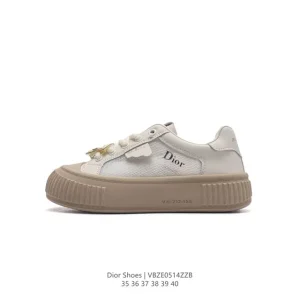 Dior Women White Thick Sole Platform Sneakers 20S Spring Collection